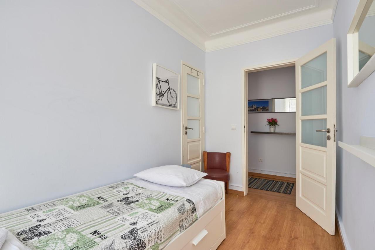 Aesthetic Riverview In Historical * Lissabon
